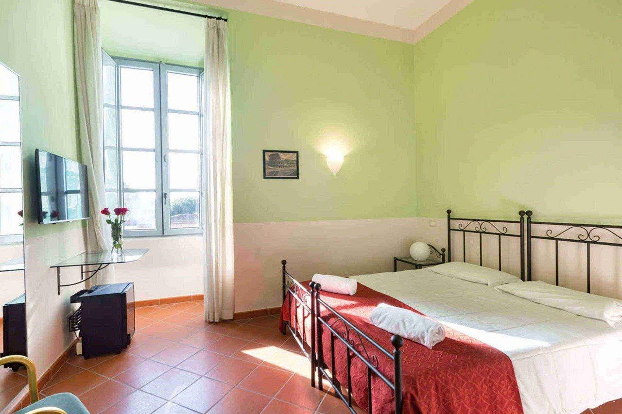 Domus Sessoriana Bed & Breakfast Rome Exterior photo