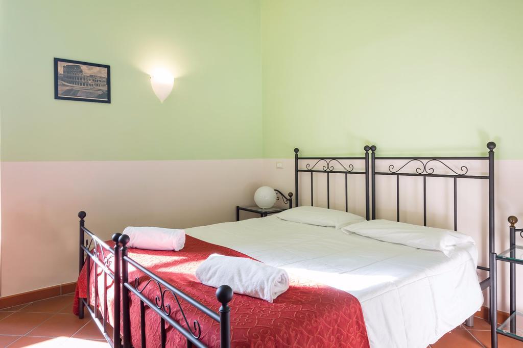 Domus Sessoriana Bed & Breakfast Rome Exterior photo