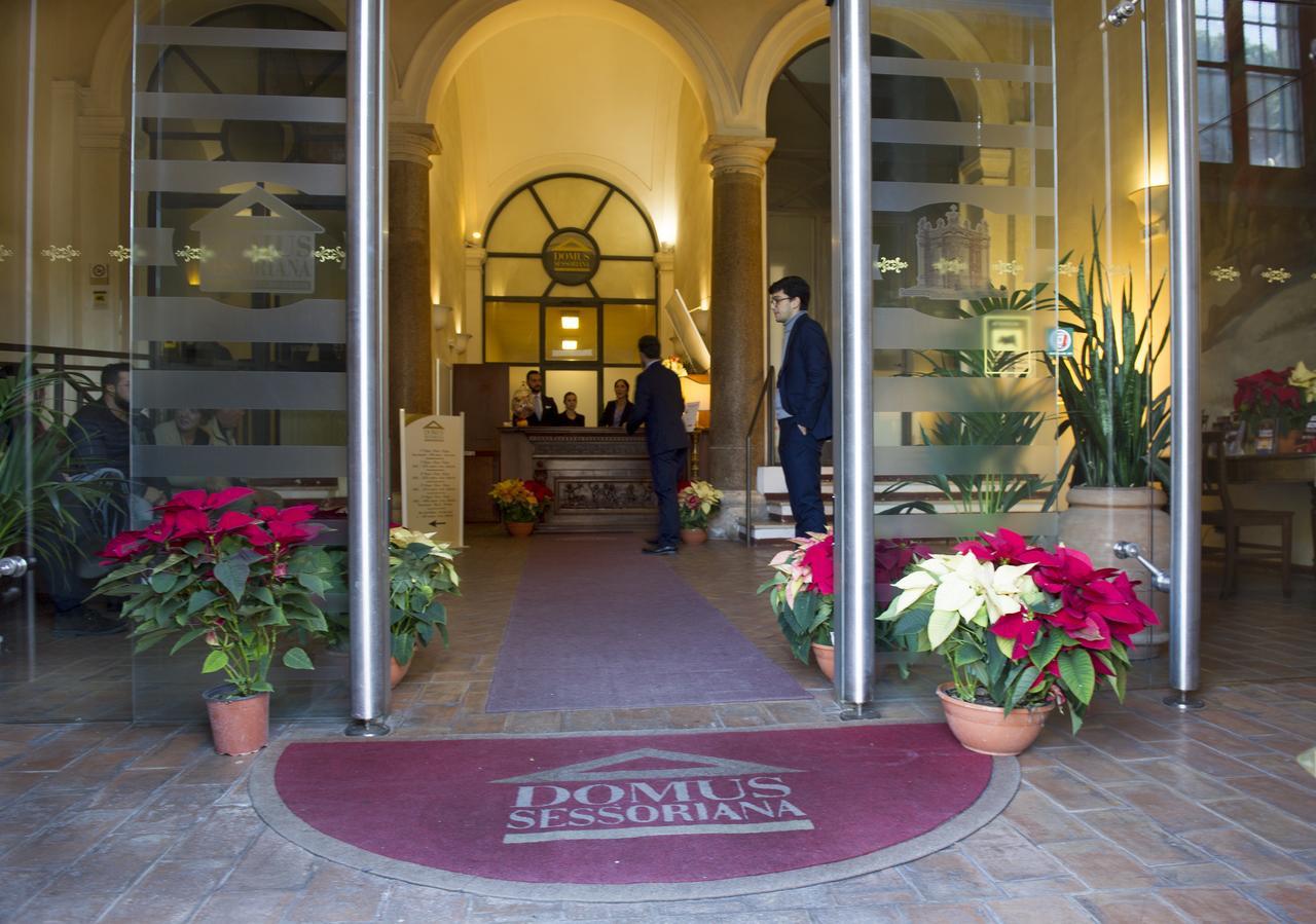 Domus Sessoriana Bed & Breakfast Rome Exterior photo