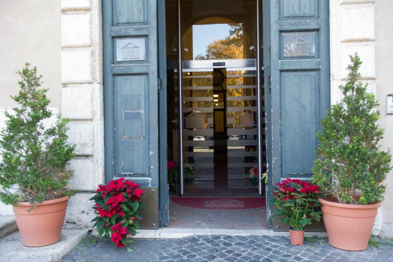 Domus Sessoriana Bed & Breakfast Rome Exterior photo