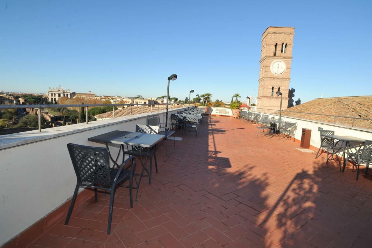 Domus Sessoriana Bed & Breakfast Rome Exterior photo