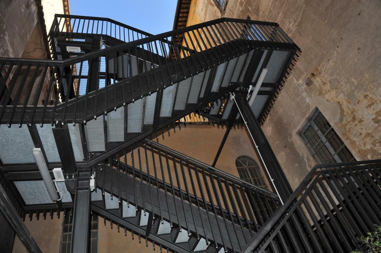 Domus Sessoriana Bed & Breakfast Rome Exterior photo