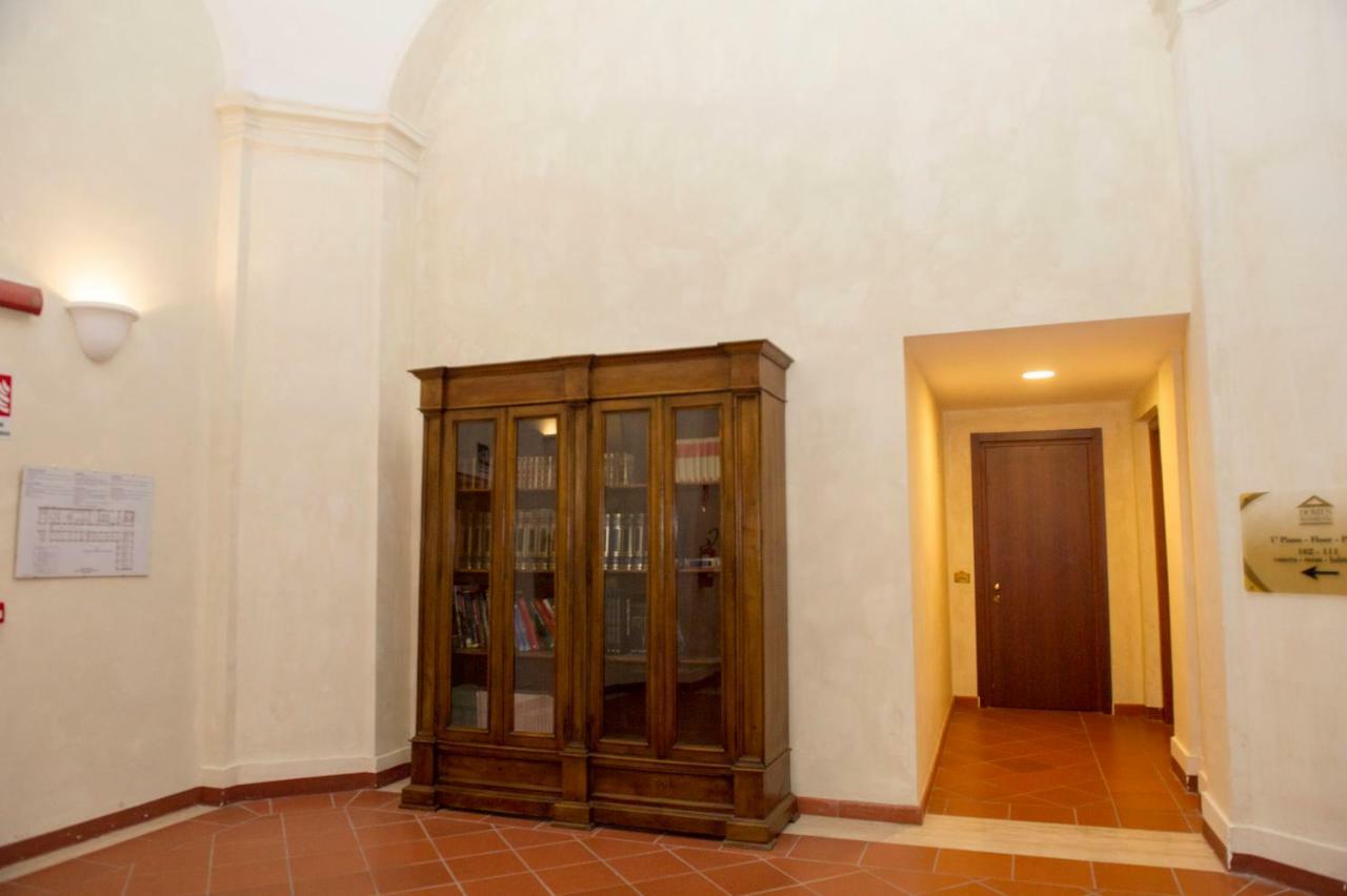 Domus Sessoriana Bed & Breakfast Rome Exterior photo
